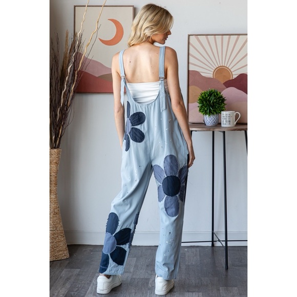 Oli & Hali Blue Daisy Flower Patchwork Relaxed Fit Overall Jumpsuit - Picture 4 of 6